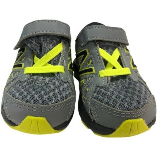 New Balance athletic tennis shoes SIZE 4 - Picture 4 of 7